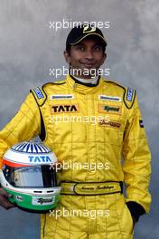 03.03.2005 Melbourne, Australia, Narain Karthikeyan, IND, Jordan -  Portrait Shooting - Thursday, March, Formula 1 World Championship, Rd 1, Australian Grand Prix