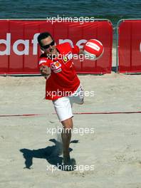 03.03.2005 Melbourne, Australia, Vodafone Event (Beach Volleyball) at the St. Kilda Beach - Michael Schumacher, GER, Ferrari - Thursday, March, Formula 1 World Championship, Rd 1, Australian Grand Prix