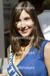 03.03.2005 Melbourne, Australia, Fosters girl - Thursday, March, Formula 1 World Championship, Rd 1, Australian Grand Prix