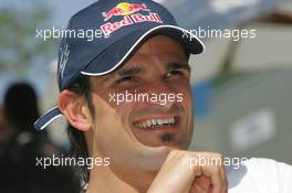 03.03.2005 Melbourne, Australia, Vitantonio Liuzzi, ITA, Red Bull Racing, Test Driver - Thursday, March, Formula 1 World Championship, Rd 1, Australian Grand Prix
