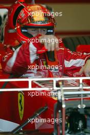 03.03.2005 Melbourne, Australia, Michael Schumacher, GER, Scuderia Ferrari Marlboro, F2004M, Pitlane, Box, Garage - Thursday, March, Formula 1 World Championship, Rd 1, Australian Grand Prix