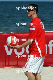 03.03.2005 Melbourne, Australia, Vodafone Event (Beach Volleyball) at the St. Kilda Beach - Michael Schumacher, GER, Ferrari - Thursday, March, Formula 1 World Championship, Rd 1, Australian Grand Prix