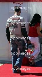 03.03.2005 Melbourne, Australia, Vodafone Event (Beach Volleyball) at the St. Kilda Beach - Michael Schumacher, GER, Ferrari on a Harley Davidson V-Rod - Thursday, March, Formula 1 World Championship, Rd 1, Australian Grand Prix