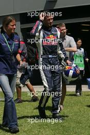 03.03.2005 Melbourne, Australia, David Coulthard, GBR, Red Bull Racing - Thursday, March, Formula 1 World Championship, Rd 1, Australian Grand Prix