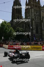 02.03.2005 Melbourne, Australia, Christijan Albers, NED, drives the streets of Melbourne - Wednesday, March, Formula 1 World Championship, Rd 1, Australian Grand Prix
