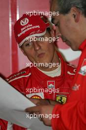 08.04.2005 Barcelona, Spain, Michael Schumacher, GER, Ferrari - Friday, April, Formula 1 Testing, Circuit de Catalunya (ESP)