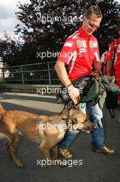 08.09.2005 Spa Francorchamps, Belgium,  Michael Schumacher, GER, Ferrari with his dog Shiva - September, Formula 1 World Championship, Rd 16, Belgian Grand Prix, Thursday