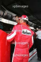 02.04.2005 Manama, Bahrain, Michael Schumacher, GER, Ferrari - Saturday, April, Formula 1 World Championship, Rd 3, Bahrain Grand Prix, BHR, Qualifying