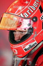 02.04.2005 Manama, Bahrain, Michael Schumacher, GER, Scuderia Ferrari Marlboro, F2005, Pitlane, Box, Garage - Saturday, April, Formula 1 World Championship, Rd 3, Bahrain Grand Prix, BHR, Practice