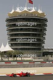 02.04.2005 Manama, Bahrain, Michael Schumacher, GER, Scuderia Ferrari Marlboro F2005 - Saturday, April, Formula 1 World Championship, Rd 3, Bahrain Grand Prix, BHR, Practice