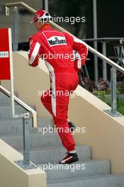 02.04.2005 Manama, Bahrain, Michael Schumacher, GER, Ferrari - Saturday, April, Formula 1 World Championship, Rd 3, Bahrain Grand Prix, BHR