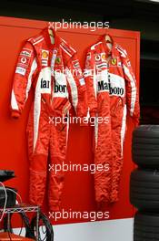 24.09.2005 Sao Paulo, Brazil,  Michael Schumacher, GER, Ferrari and Rubens Barrichello, BRA, Ferrari overalls - September, Formula 1 World Championship, Rd 17, Brazilian Grand Prix, Saturday