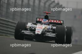 14.10.2005 Shanghai, China,  Jenson Button, GBR, Lucky Strike BAR Honda 007, Action, Track - October, Formula 1 World Championship, Rd 19, Chinese Grand Prix, Friday Practice