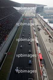 16.10.2005 Shanghai, China,  The start of the race - October, Formula 1 World Championship, Rd 19, Chinese Grand Prix, Sunday Race