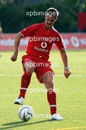 05.05.2005 Barcelona, Spain, Football at Campo de Deportes Municipal de Montmelo - with Michael Schumacher, GER, Ferrari - May, Formula 1 World Championship, Rd 5, Spanish Grand Prix, ESP