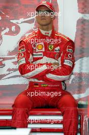 27.05.2005 Nuerburg, Germany,  Michael Schumacher, GER, Scuderia Ferrari Marlboro, F2005, Pitlane, Box, Garage - May, Formula 1 World Championship, Rd 7, European Grand Prix, Nürburgring, GER, Practice