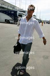 26.05.2005 Nuerburg, Germany,  Michael Schumacher (GER), Scuderia Ferrari Marlboro, Portrait, arriving at the circuit - May, Formula 1 World Championship, Rd 7, European Grand Prix, Nürburgring, GER