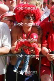 26.05.2005 Nuerburg, Germany,  Fan of Michael Schumacher (GER), Scuderia Ferrari Marlboro during the pitwalk - May, Formula 1 World Championship, Rd 7, European Grand Prix, Nürburgring, GER