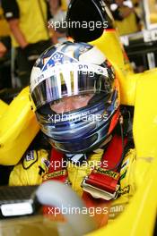 01.07.2005 Magny-Cours, France,  Robert Doornbos, NED, Test Driver, Jordan with his new helmet - July, Formula 1 World Championship, Rd 10, French Grand Prix, Magny Cours, France, Practice
