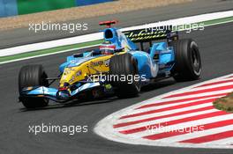01.07.2005 Magny-Cours, France,  Fernando Alonso (ESP), Mild Seven Renault F1 R25 - July, Formula 1 World Championship, Rd 10, French Grand Prix, Magny Cours, France, Practice
