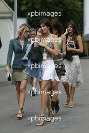 01.07.2005 Magny-Cours, France,  girls in the paddock - July, Formula 1 World Championship, Rd 10, French Grand Prix, Magny Cours, France