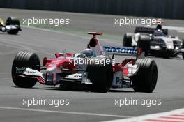 03.07.2005 Magny-Cours, France,  Jarno Trulli, ITA, Toyota, Panasonic Toyota Racing, TF105, Action, Track - July, Formula 1 World Championship, Rd 10, French Grand Prix, Magny Cours, France, Race