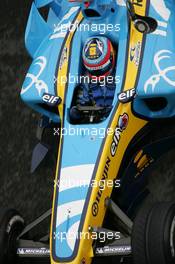 02.07.2005 Magny-Cours, France,  Fernando Alonso, ESP, Mild Seven Renault F1 Team, R25, Action, Track - July, Formula 1 World Championship, Rd 10, French Grand Prix, Magny Cours, France, Practice