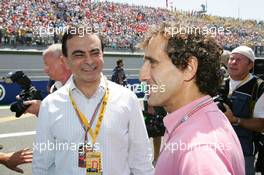 03.07.2005 Magny-Cours, France,  Carlos Ghosn (Chairman of Renault) with Alain Prost - July, Formula 1 World Championship, Rd 10, French Grand Prix, Magny Cours, France