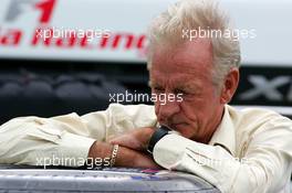 30.06.2005 Magny-Cours, France,  John Button (GBR), father of Jenson Button - June, Formula 1 World Championship, Rd 10, French Grand Prix, Magny Cours, France