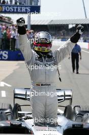 10.07.2005 Silverstone, England, Juan-Pablo Montoya (COL), West McLaren Mercedes, Portrait (1st) - July, Formula 1 World Championship, Rd 11, British Grand Prix, Silverstone, England, Podium
