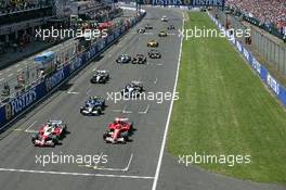 10.07.2005 Silverstone, England, - QIS, Quick Image Service - July, Formula 1 World Championship, Rd 11, British Grand Prix, Silverstone, England