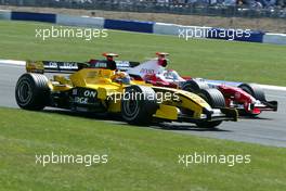 10.07.2005 Silverstone, England, Tiago Monteiro, PRT, Jordan, Jarno Trulli, ITA, Toyota, Panasonic Toyota Racing - July, Formula 1 World Championship, Rd 11, British Grand Prix, Silverstone, England, Race