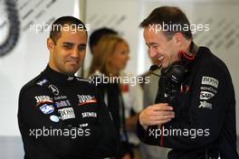 09.07.2005 Silverstone, England, Juan-Pablo Montoya, COL, Juan Pablo,West McLaren Mercedes, MP4-20, Pitlane, Box, Garage - July, Formula 1 World Championship, Rd 11, British Grand Prix, Silverstone, England, Practice