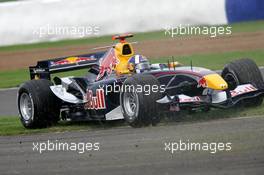 09.07.2005 Silverstone, England, David Coulthard (GBR), Red Bull Racing RB1, spinning off the track - July, Formula 1 World Championship, Rd 11, British Grand Prix, Silverstone, England, Practice