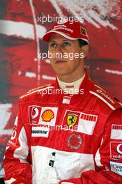 09.07.2005 Silverstone, England, Michael Schumacher, GER, Scuderia Ferrari Marlboro, F2005, Pitlane, Box, Garage - July, Formula 1 World Championship, Rd 11, British Grand Prix, Silverstone, England