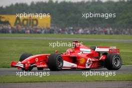 09.07.2005 Silverstone, England, Michael Schumacher (GER), Scuderia Ferrari Marlboro F2005, drifting - July, Formula 1 World Championship, Rd 11, British Grand Prix, Silverstone, England, Practice