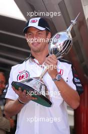 10.07.2005 Silverstone, England, Jenson Button, GBR, BAR Honda recives the Hawthorne trophy - July, Formula 1 World Championship, Rd 11, British Grand Prix, Silverstone, England