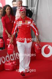 21.07.2005 Hockenheim, Germany, Vodafone Event at Hockenheim Talhaus, Michael Schumacher, GER, Ferrari and Rubens Barrichello, BRA, Ferrari driving on a Quad-Bike to make paintings on a big canvas for Charity - July, Formula 1 World Championship, Rd 12, German Grand Prix, Hockenheim, Germany, Grosser Mobil 1 Preis von Deutschland, GER, Hockenheimring Baden-Württemberg