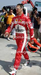 29.07.2005 Hungaroring, Hungary, Michael Schumacher, GER, Ferrari, returns to pitlane after he had to stop his car on track - July, Formula 1 World Championship, Rd 13, Hungarian Grand Prix, Budapest, Hungary, HUN, Practice