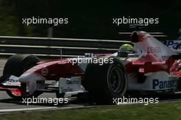 29.07.2005 Hungaroring, Hungary, Ralf Schumacher, GER, Panasonic Toyota Racing, TF105, Action, Track - July, Formula 1 World Championship, Rd 13, Hungarian Grand Prix, Budapest, Hungary, HUN, Practice