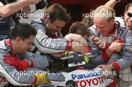 31.07.2005 Hungaroring, Hungary, Ralf Schumacher, GER, Panasonic Toyota Racing - July, Formula 1 World Championship, Rd 13, Hungarian Grand Prix, Budapest, Hungary, HUN, Podium