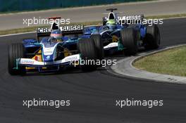 31.07.2005 Hungaroring, Hungary, Jacques Villeneuve, CDN, Sauber Petronas, in front of Felipe Massa, BRA, Sauber Petronas - July, Formula 1 World Championship, Rd 13, Hungarian Grand Prix, Budapest, Hungary, HUN, Race