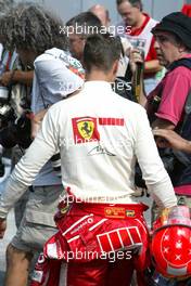 02.09.2005 Monza, Italy, Michael Schumacher, GER, Ferrari, returns to the pits after an off at Parabolica - September, Formula 1 World Championship, Rd 15, Italian Grand Prix, Practice