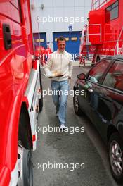 15.12.2005 Jerez, Spain,  Michael Schumacher (GER), Scuderia Ferrari, before testing begin - Formula One Testing, Jerez de la Frontera