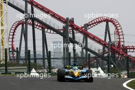 07.10.2005 Suzuka, Japan,  Giancarlo Fisichella, ITA, Mild Seven Renault F1 Team, R25, Action, Track - October, Formula 1 World Championship, Rd 18, Japanese Grand Prix, Friday Practice
