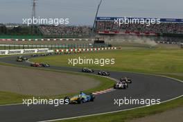 09.10.2005 Suzuka, Japan,  Giancarlo Fisichella, ITA, Mild Seven Renault F1 Team, R25, Action, Track - October, Formula 1 World Championship, Rd 18, Japanese Grand Prix, Sunday Race