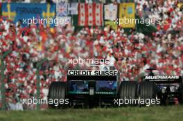 09.10.2005 Suzuka, Japan,  Jacques Villeneuve, CDN, Sauber Petronas, C24, Action, Track - October, Formula 1 World Championship, Rd 18, Japanese Grand Prix, Sunday Race