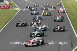 09.10.2005 Suzuka, Japan,  Ralf Schumacher, GER, Panasonic Toyota Racing, TF105, Action, Track leads the start of the race - October, Formula 1 World Championship, Rd 18, Japanese Grand Prix, Sunday Race
