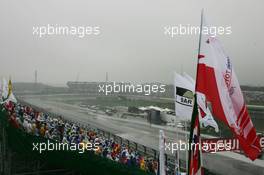 08.10.2005 Suzuka, Japan,  Race fans - October, Formula 1 World Championship, Rd 18, Japanese Grand Prix, Saturday
