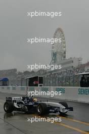 08.10.2005 Suzuka, Japan,  Antonio Pizzonia, BRA, Test Driver, BMW Williams F1 Team, Action, Track - October, Formula 1 World Championship, Rd 18, Japanese Grand Prix, Saturday Practice